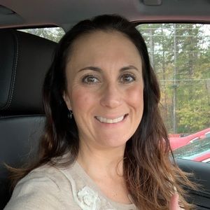 Meet your Posher, Cari